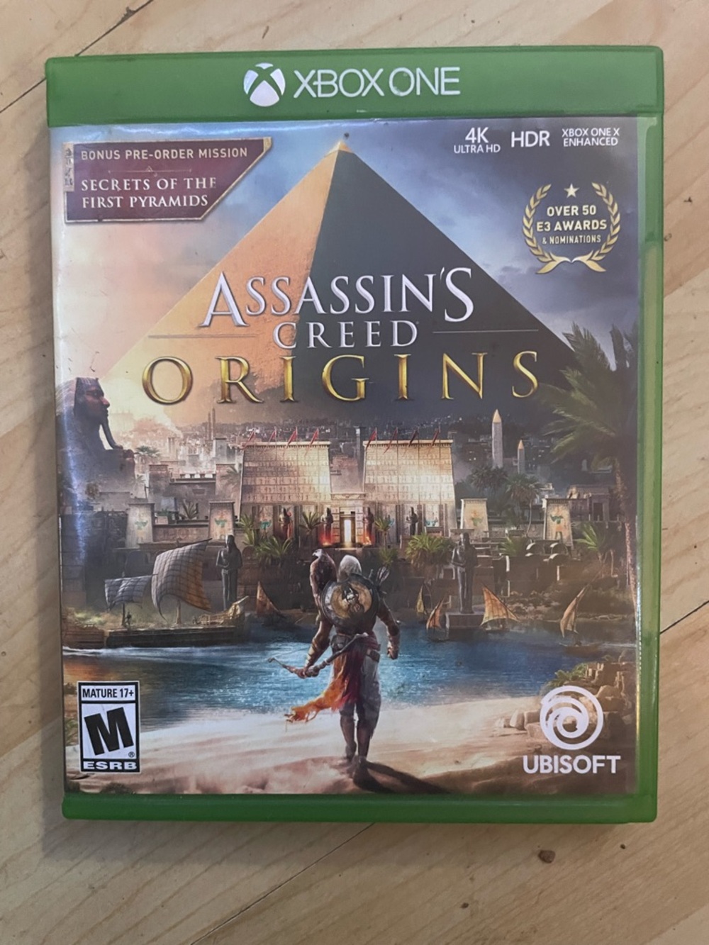 Assassin's Creed Origins (Xbox One) - Green Case by Ubisoft